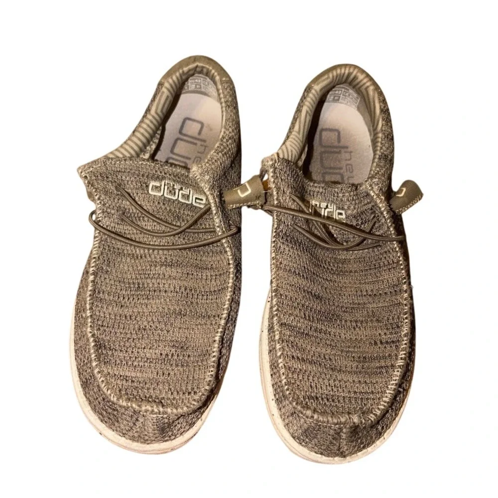 Hey Dude Wally Sox Men Size 9 Olive Green Khaki Knit Slip On Loafers